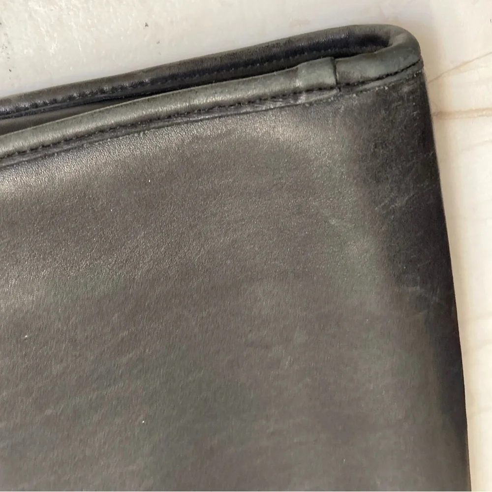 Coach vintage rare black leather avenue shoulder crossbody messenger bag